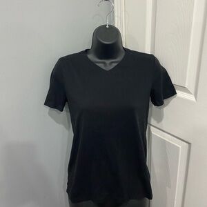black tee shirt GUC